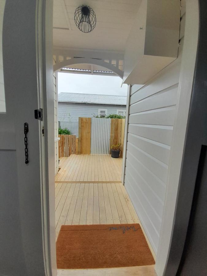 Character 1-Bedroom Unit Masterton Extérieur photo