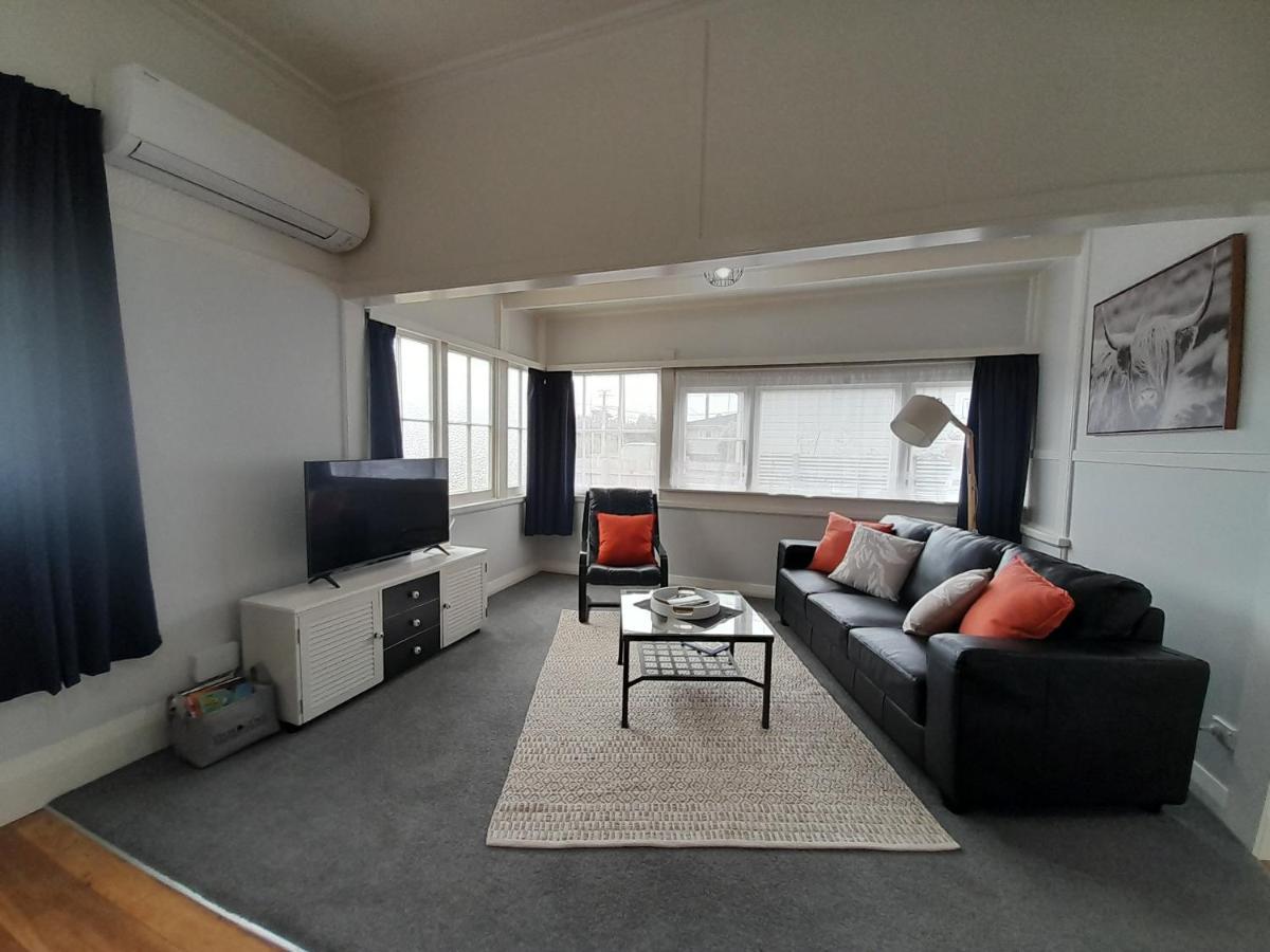 Character 1-Bedroom Unit Masterton Extérieur photo