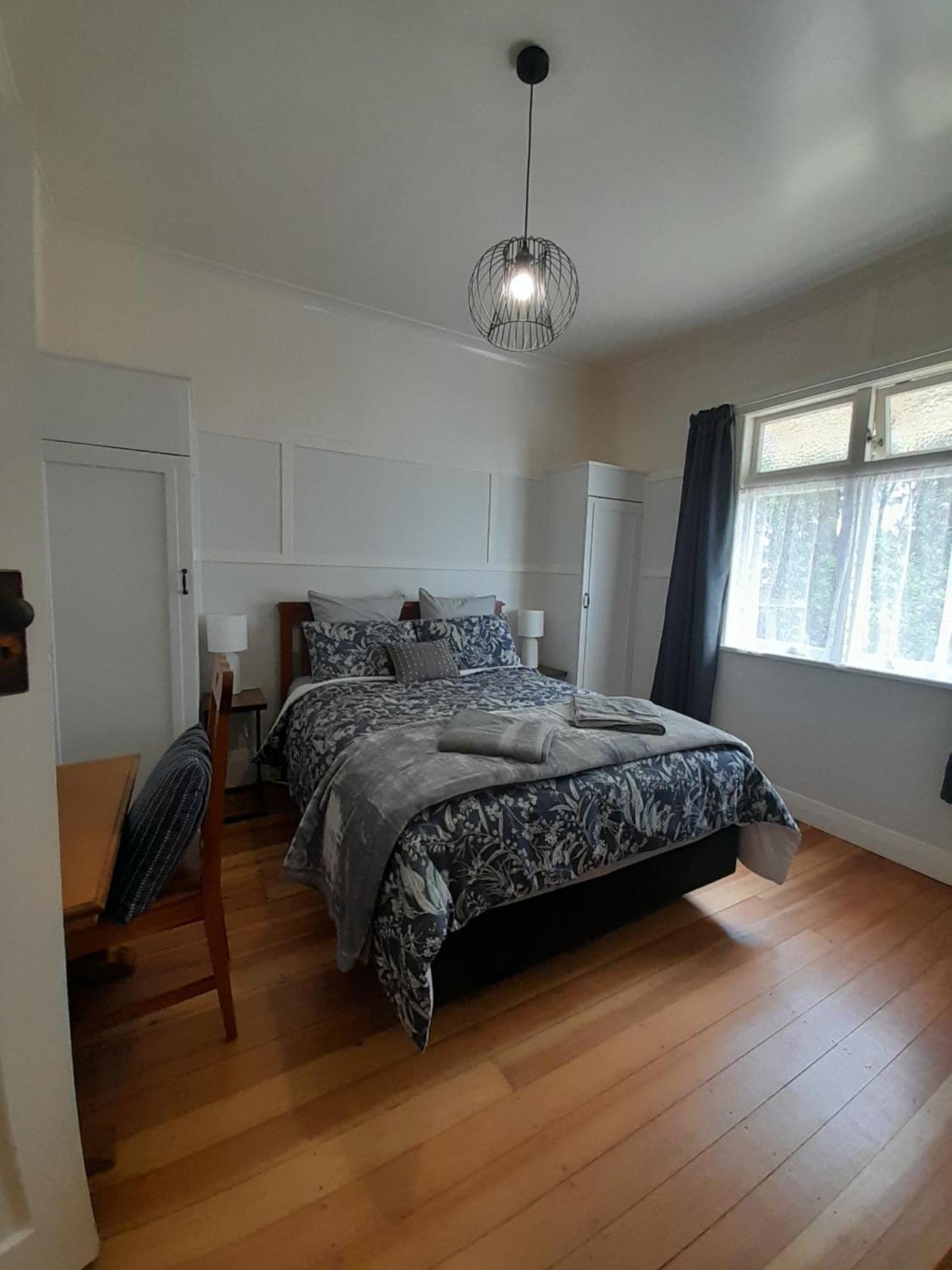 Character 1-Bedroom Unit Masterton Extérieur photo